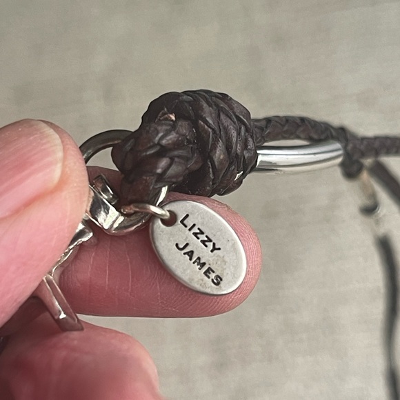 LIZZY JAMES Triple strand bracelet. Leather and silver with claw clasp. 23” - Picture 5 of 6